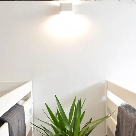 Huge In Awesome Location With Parking