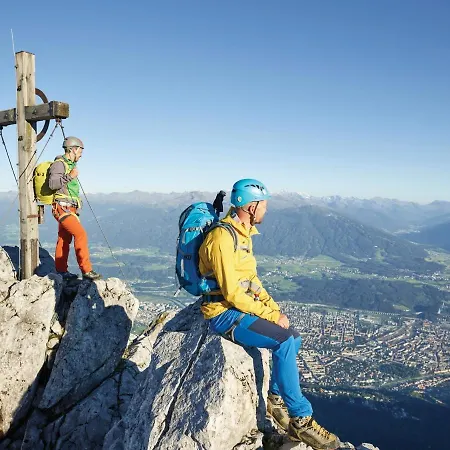 Διαμέρισμα Huge In Awesome Location With Parking