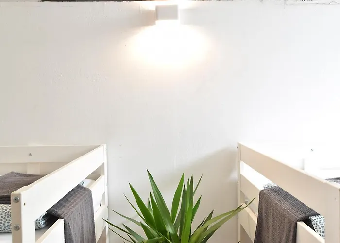 Huge In Awesome Location With Parking