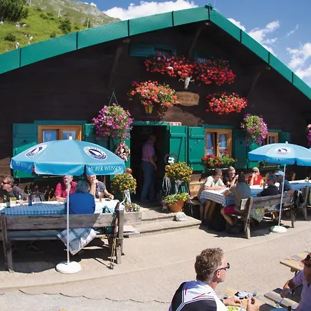 Apartament Huge In Awesome Location With Parking Innsbruck